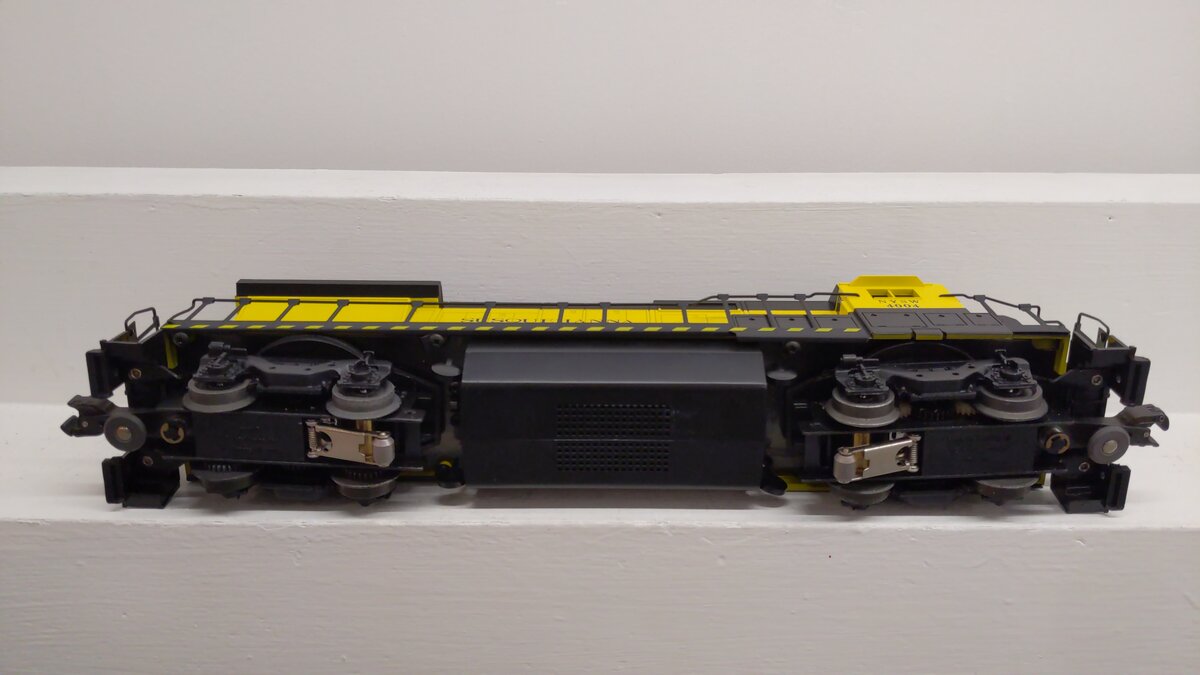 Lionel 6-18218 O Gauge Susquehanna Dash 8-40B Diesel Locomotive #4004 EX/Box