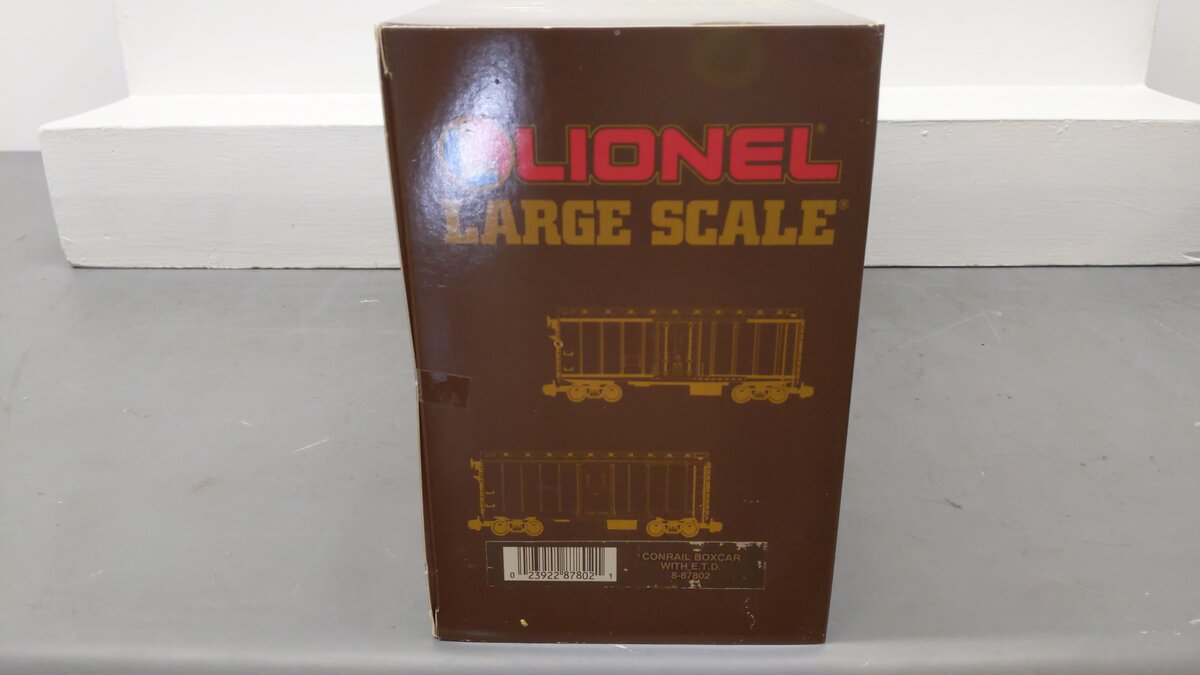 Lionel 8-87802 G Scale Conrail Boxcar w/E.T.D. EX/Box