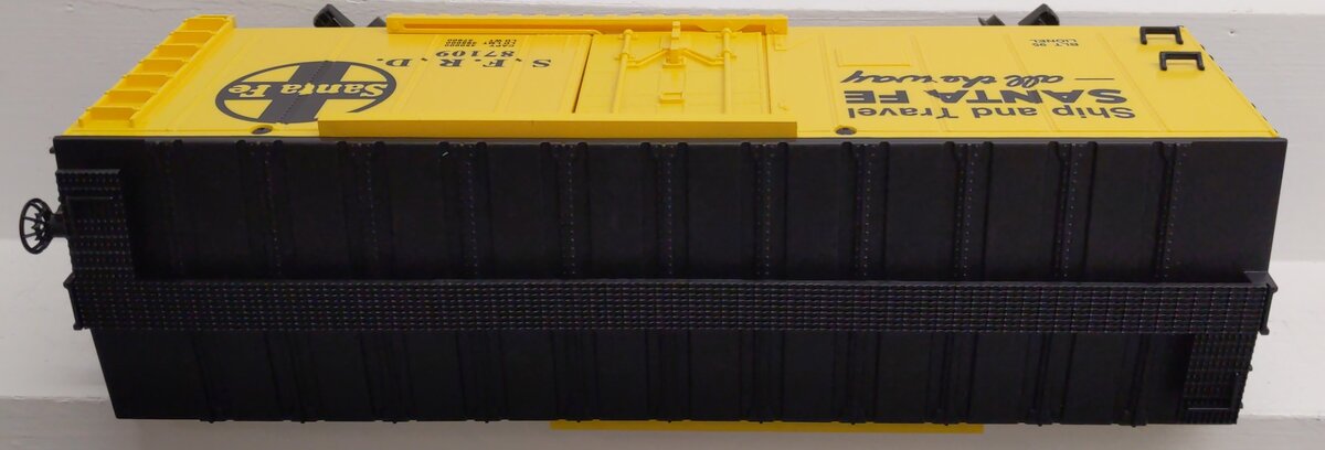 Lionel 8-87109 G Scale Santa Fe Reefer EX/Box