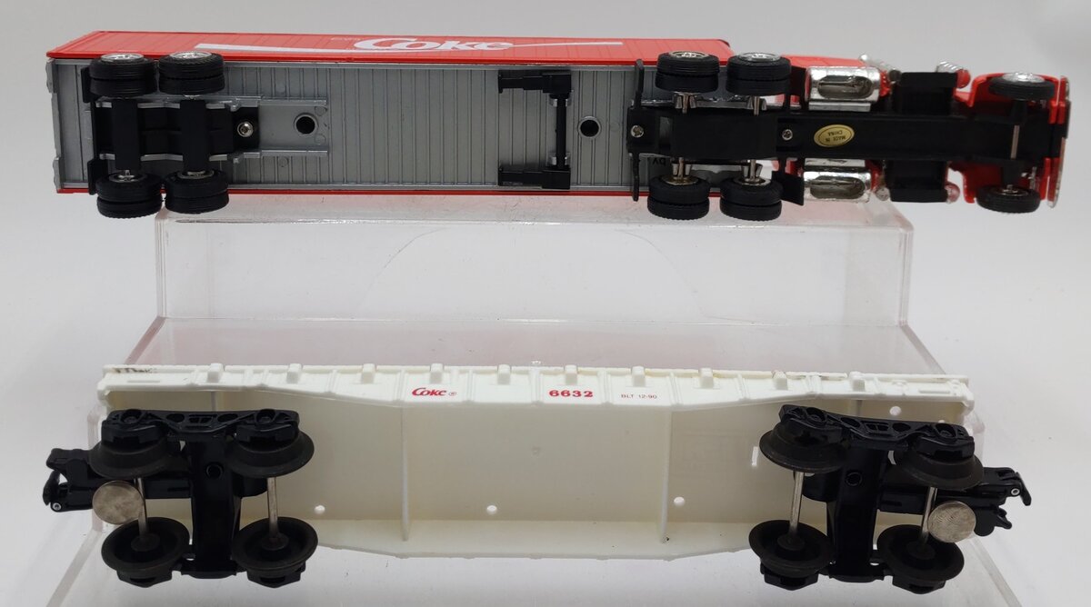 K-Line K6632 Coca-Cola Tractor Trailer & Flatcar EX/Box
