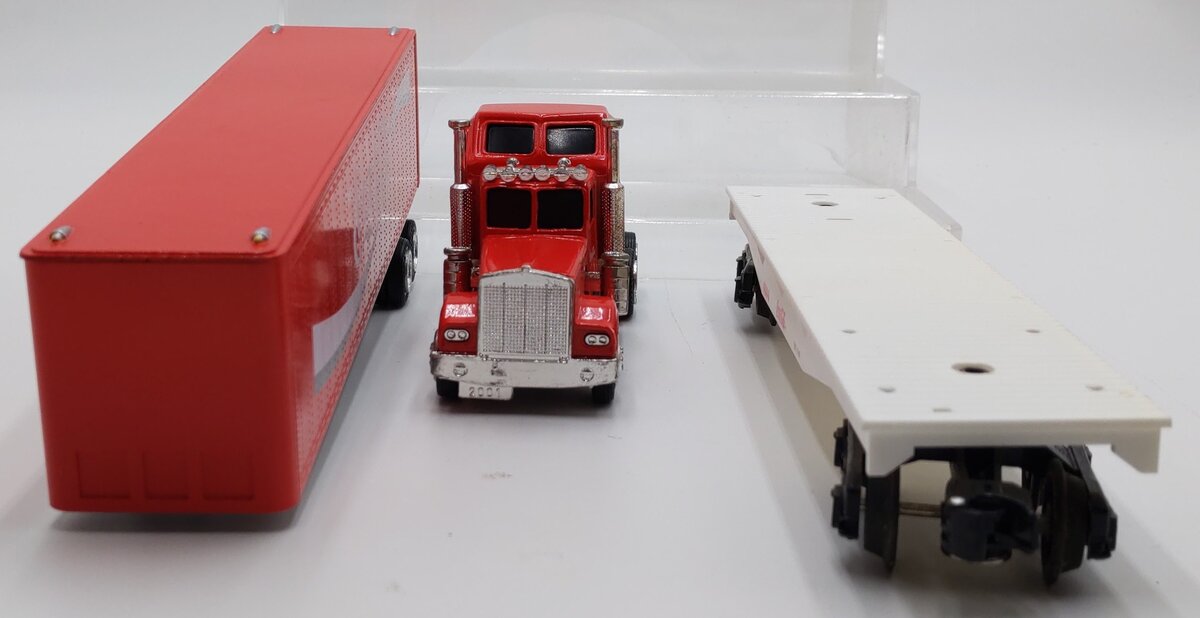 K-Line KK6634 Coca-Cola Heavy Hauler Flatcar w/ Tractor Trailer EX/Box