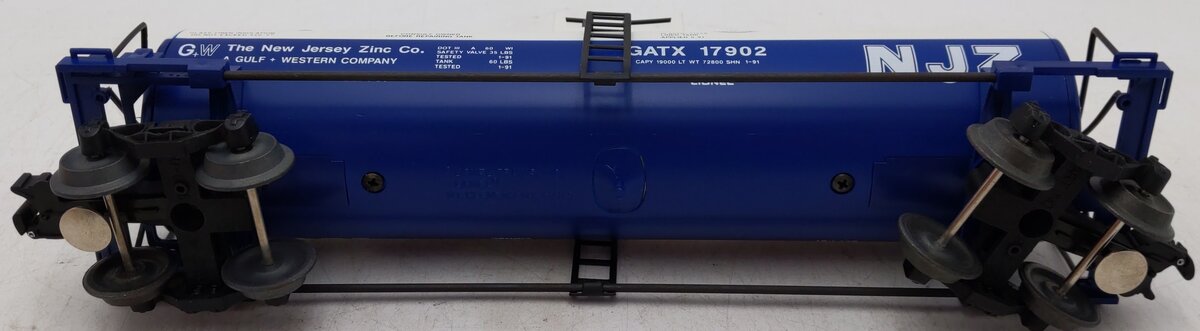 Lionel 6-17902 O Gauge New Jersey Zinc Unibody Tank Car EX/Box