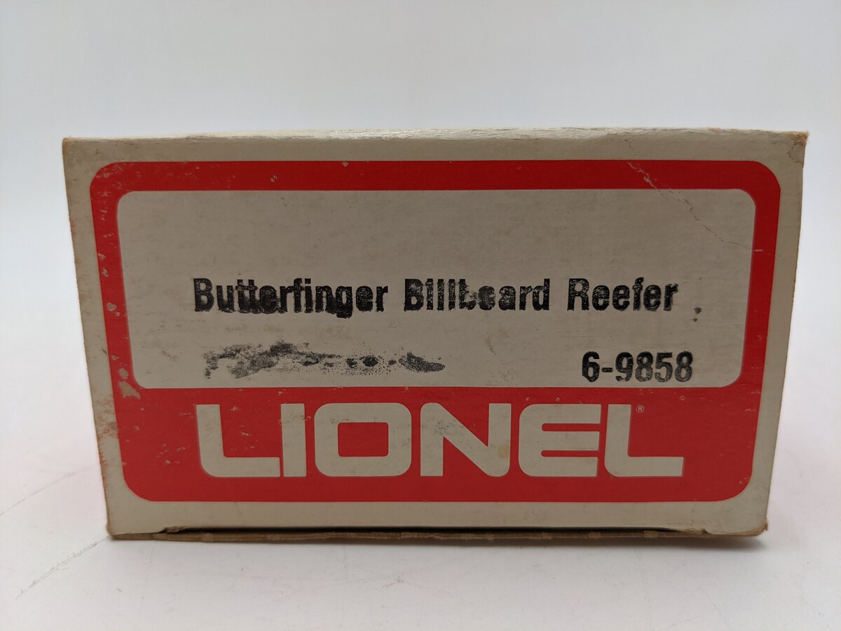 Lionel 6-9858 O Gauge Butterfinger Billboard Reefer Car VG/Box