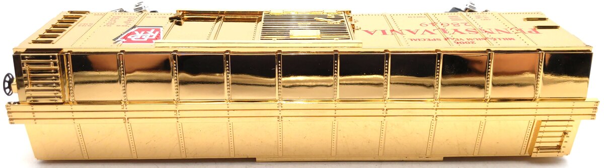 MTH 30-7446 O Gauge Gold Plated Pennsylvania Boxcar #28649 EX/Box
