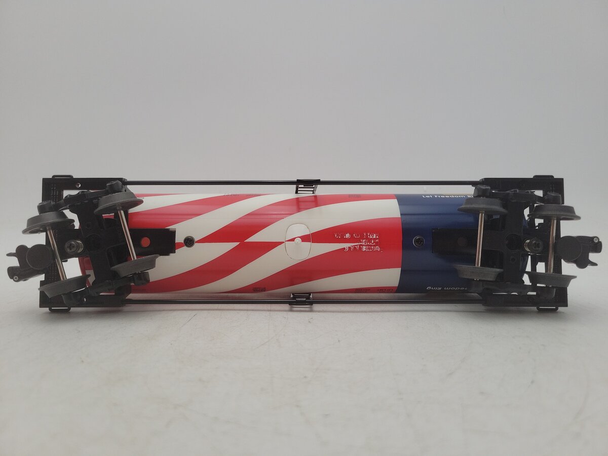 Lionel 6-52309 O Gauge LOTS 2003 Patriotic Unibody Tank Car #241776 LN/Box