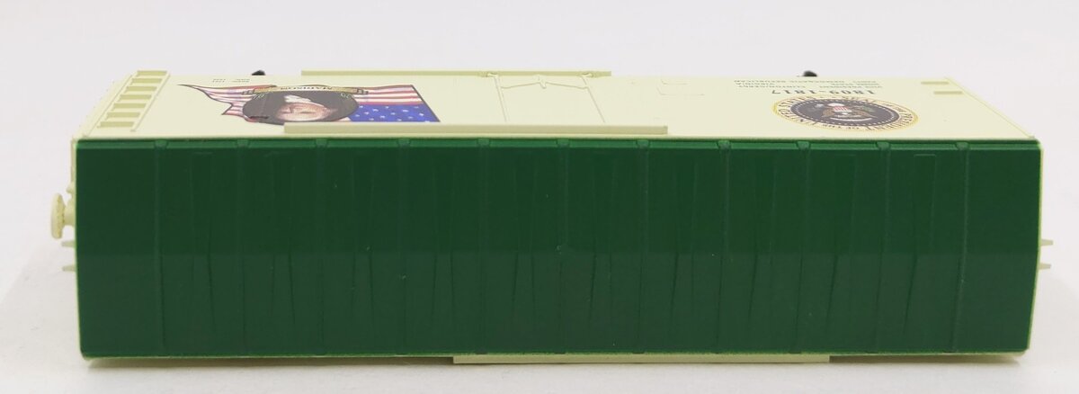 Micro-Trains 07400104 N James Madison 40' Plug Door Boxcar #1809-1817 w Ladders EX/Box