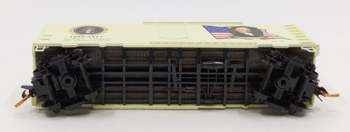 Micro-Trains 07400104 N James Madison 40' Plug Door Boxcar #1809-1817 w Ladders EX/Box