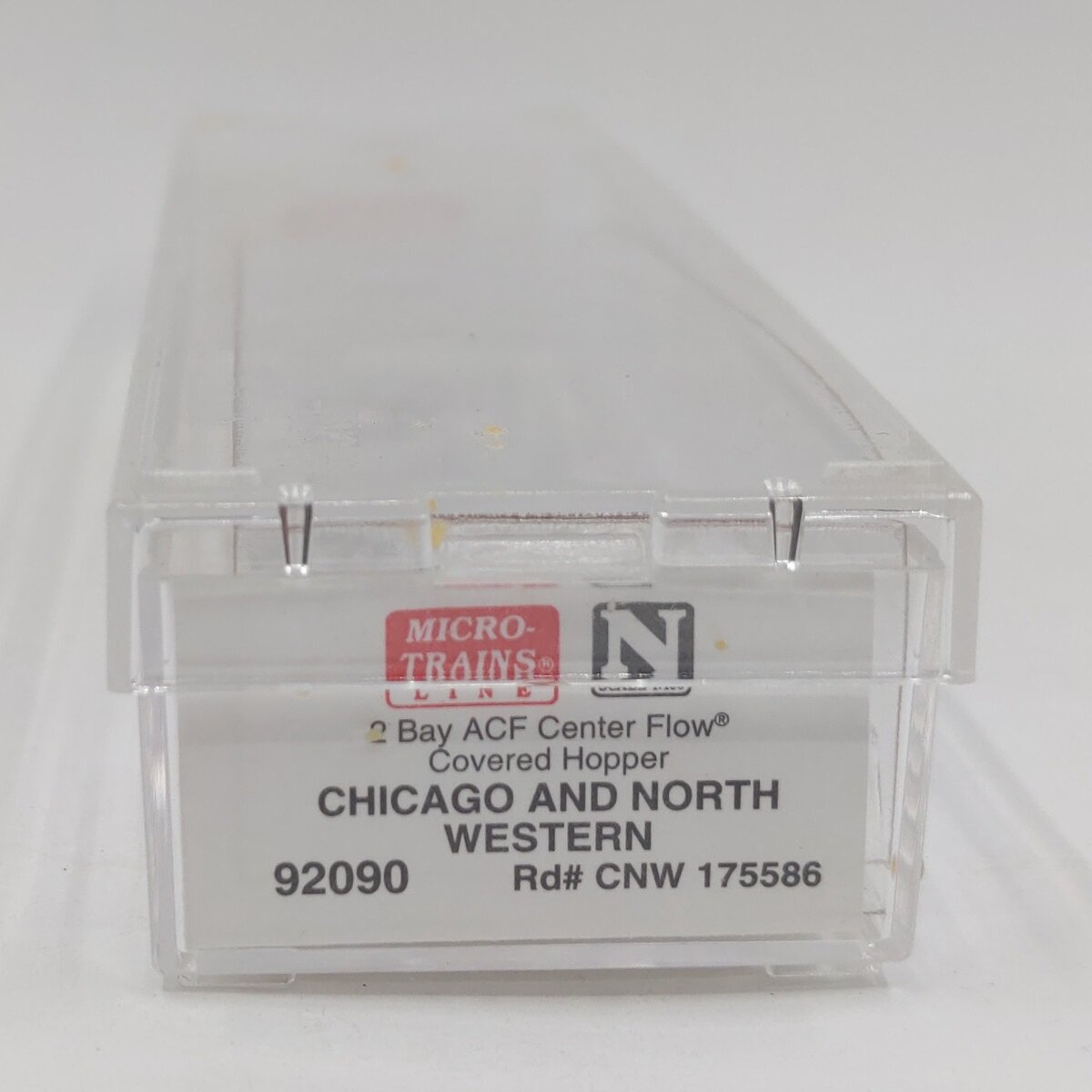Micro-Trains 09200090 N CNW 2-Bay ACF Center Flow Covered Hopper #175586 LN/Box