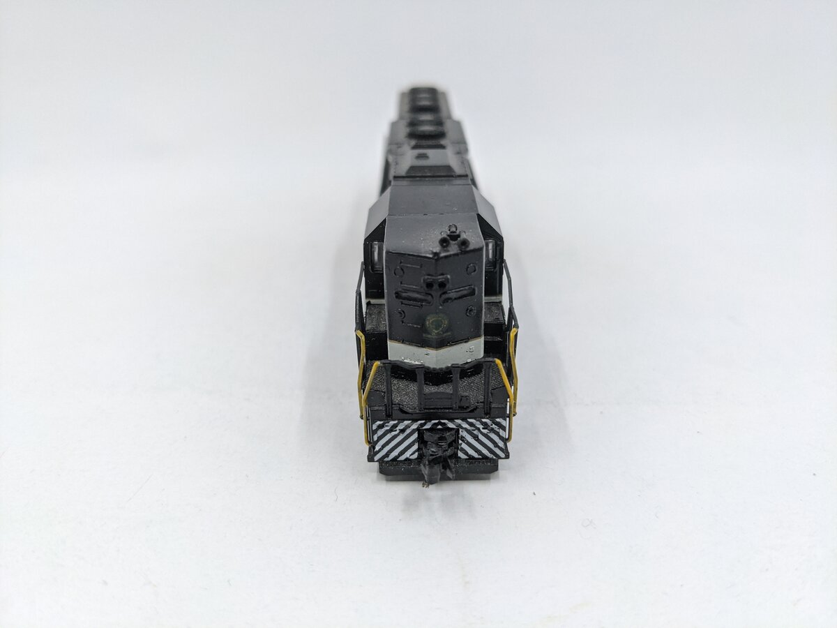 Kato 176-200 N Scale Custom Painted Southern SD-40 Diesel Locomotive/Box