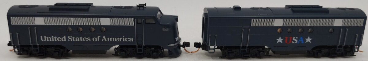 Micro-Trains 98701501 N USA EMD FT Powered A/B Unit Diesel Locomotives EX