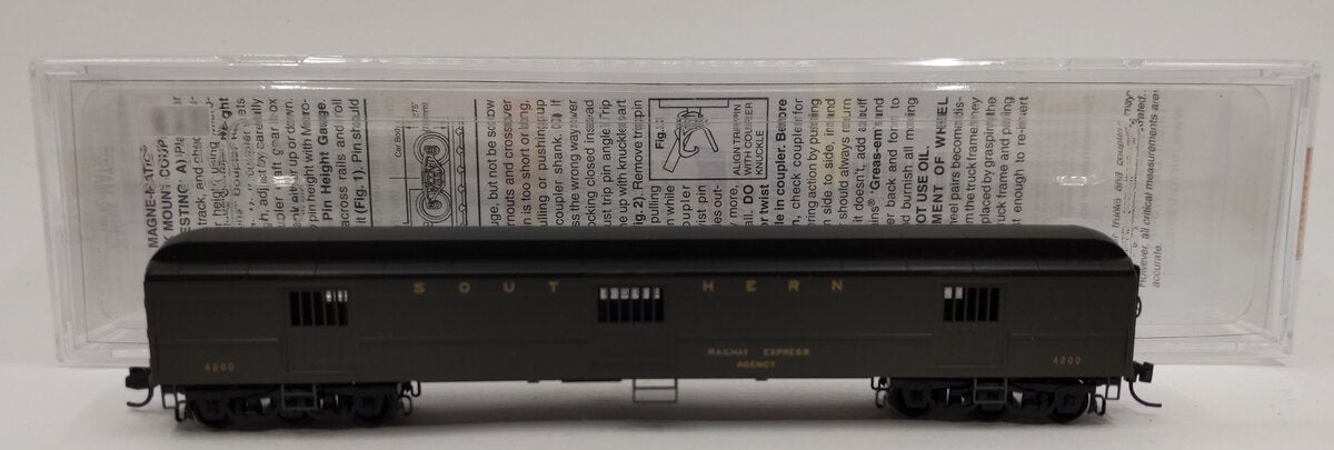 Micro-Trains 14900330 N Southern 70' Heavyweight Horse Car #4200 LN/Box