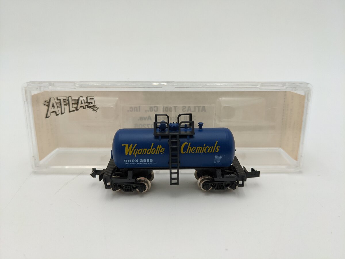 Atlas 3240 N Scale Wyandotte Tank Car EX/Box
