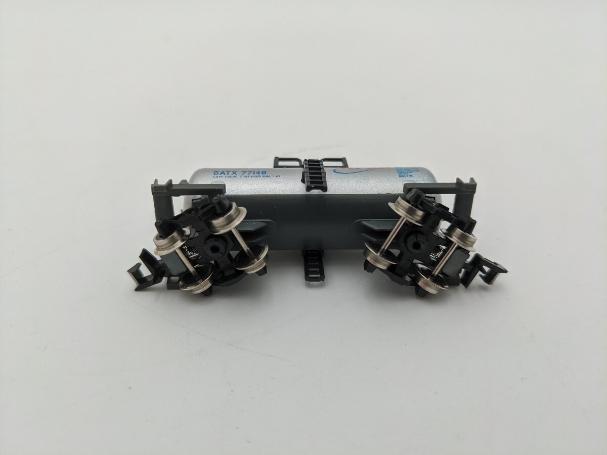 Atlas 3242 N Scale Brea Chemical "Beercan" Tank Car #77148 EX/Box