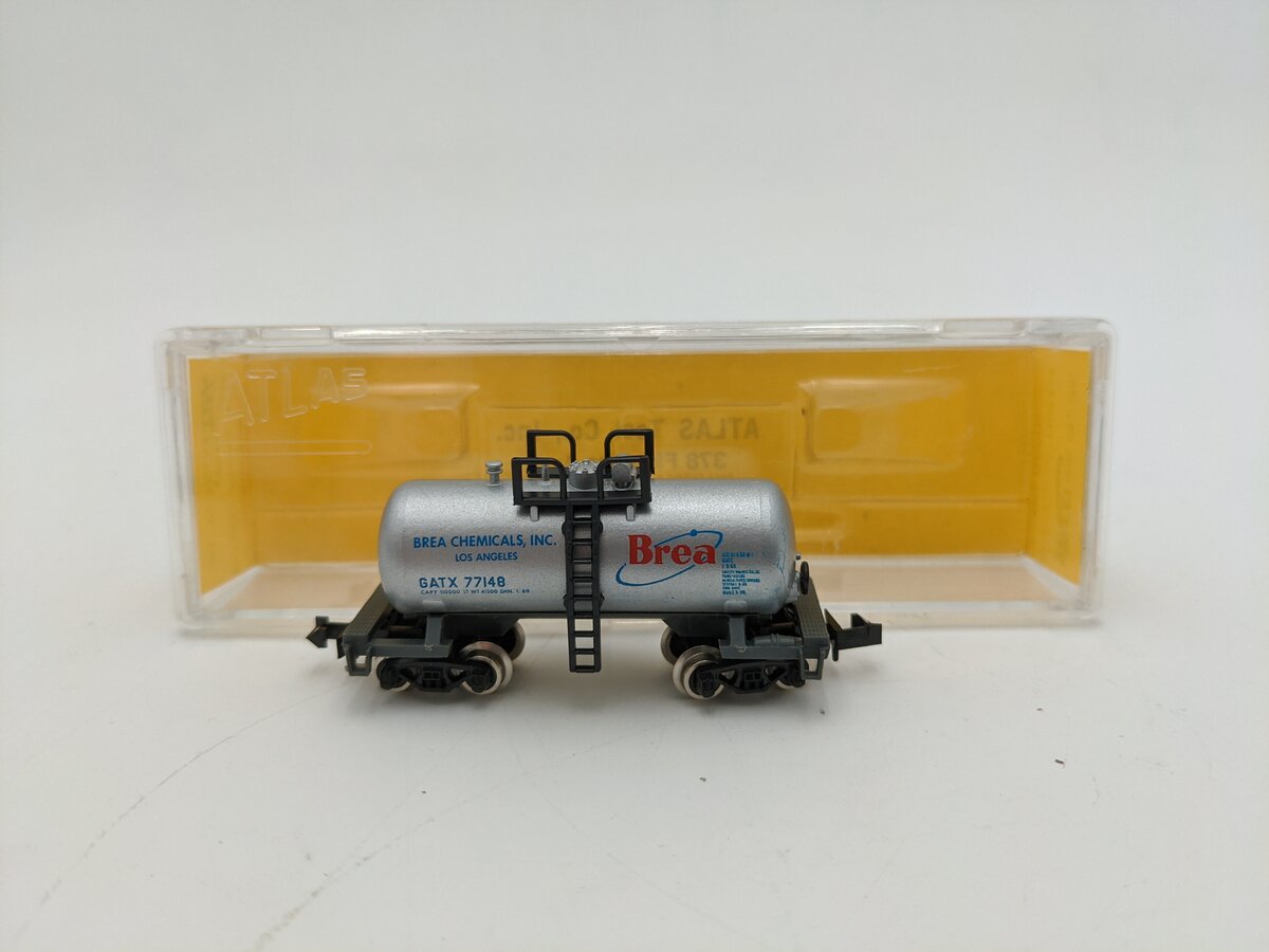 Atlas 3242 N Scale Brea Chemical "Beercan" Tank Car #77148 EX/Box