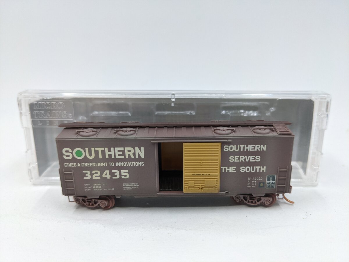Micro-Trains N Scale Southern Bulk Commodity Boxcar #32435-Weathered LN/Box