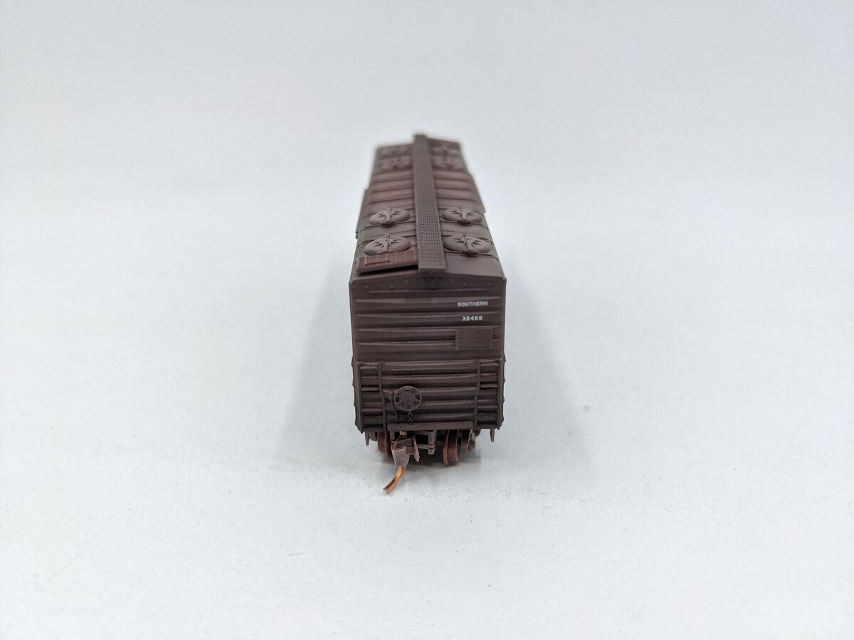 Micro-Trains N Scale Southern Bulk Commodity Boxcar #32458-Weathered LN/Box