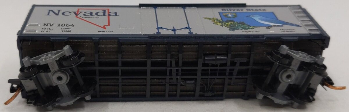 Micro-Trains 02100407 N Scale Nevada State 40' Standard Plug Door Boxcar #1864 LN