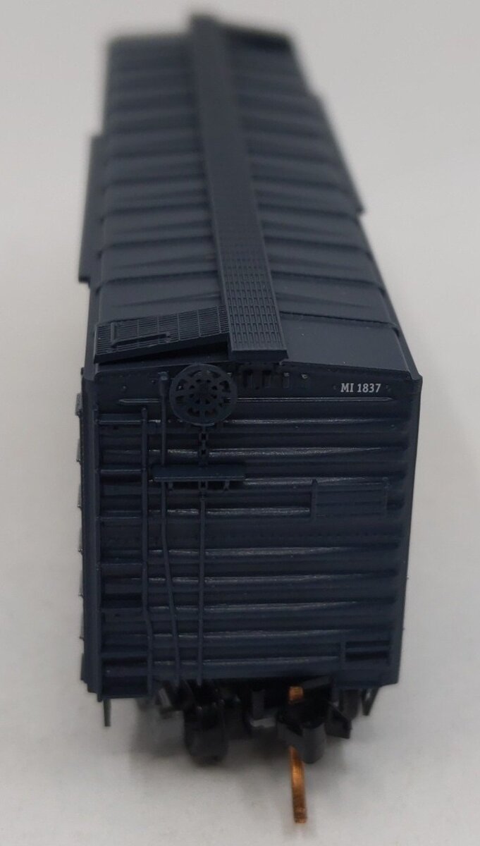 Micro-Trains 02100395 N Scale Michigan State 40' Standard Plug Door Boxcar #1837 LN