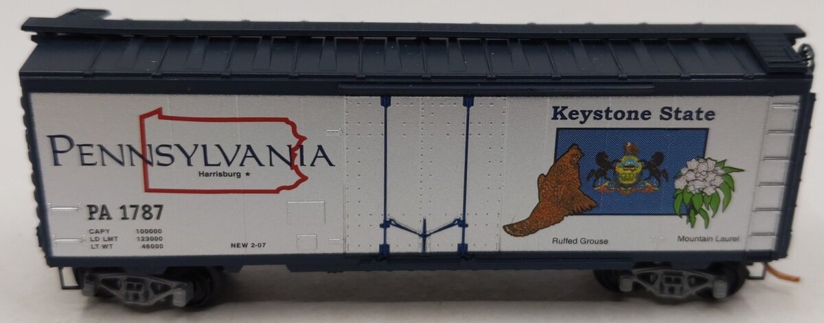 Micro-Trains 02100410 N Scale Pennsylvania State 40' Plug Door Boxcar #1787 LN