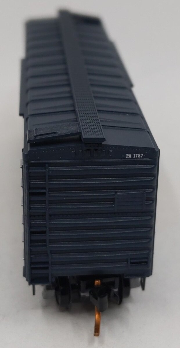 Micro-Trains 02100410 N Scale Pennsylvania State 40' Plug Door Boxcar #1787 LN