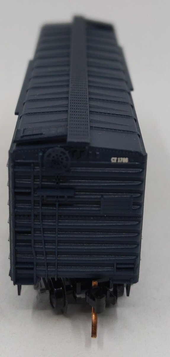 Micro-Trains 02100412 N Scale Connecticut State 40' Plug Door Boxcar #1788 LN