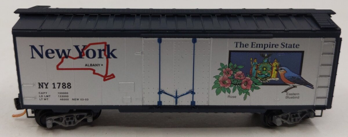 Micro-Trains 02100340 N New York State Car 40' Standard Plug Door Boxcar #1788 LN
