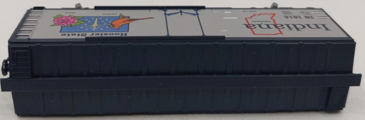 Micro-Trains 02100403 N Scale Indiana State 40' Standard Plug Door Boxcar #1816 LN