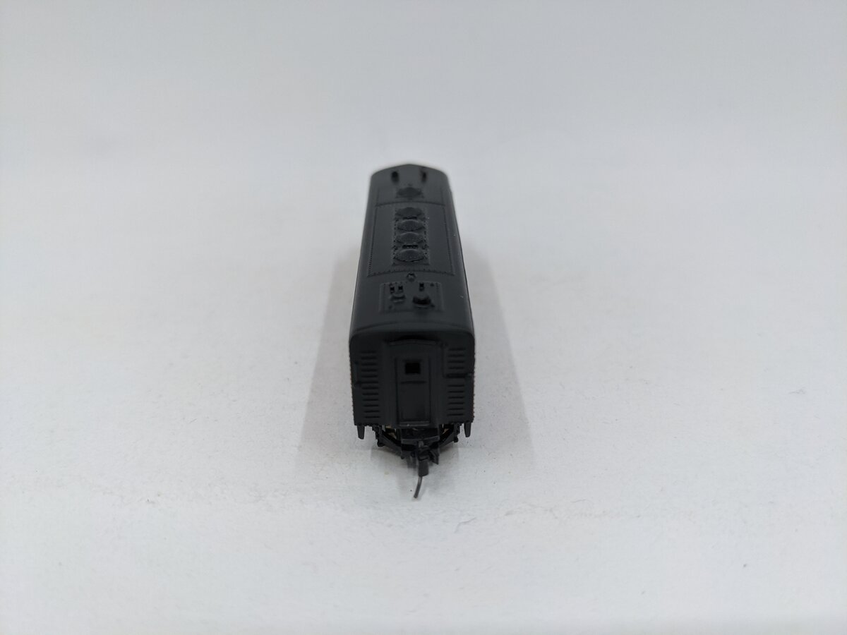 Micro-Trains 14014-2 Z Scale The Milwaukee Road F7 Locomotive #83C EX/Box
