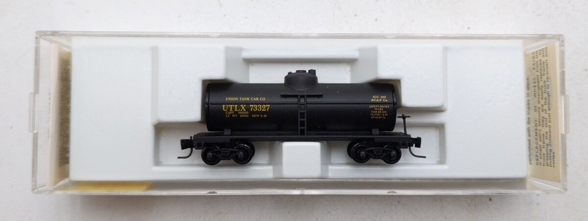 Micro-Trains 14403-2 Z Scale UTLX Tank Car #73327 LN/Box