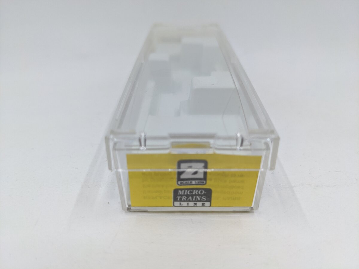 Micro-Trains 14417-2 Z Scale Great Northern 39" Dome Tank Car #X-1153 LN/Box