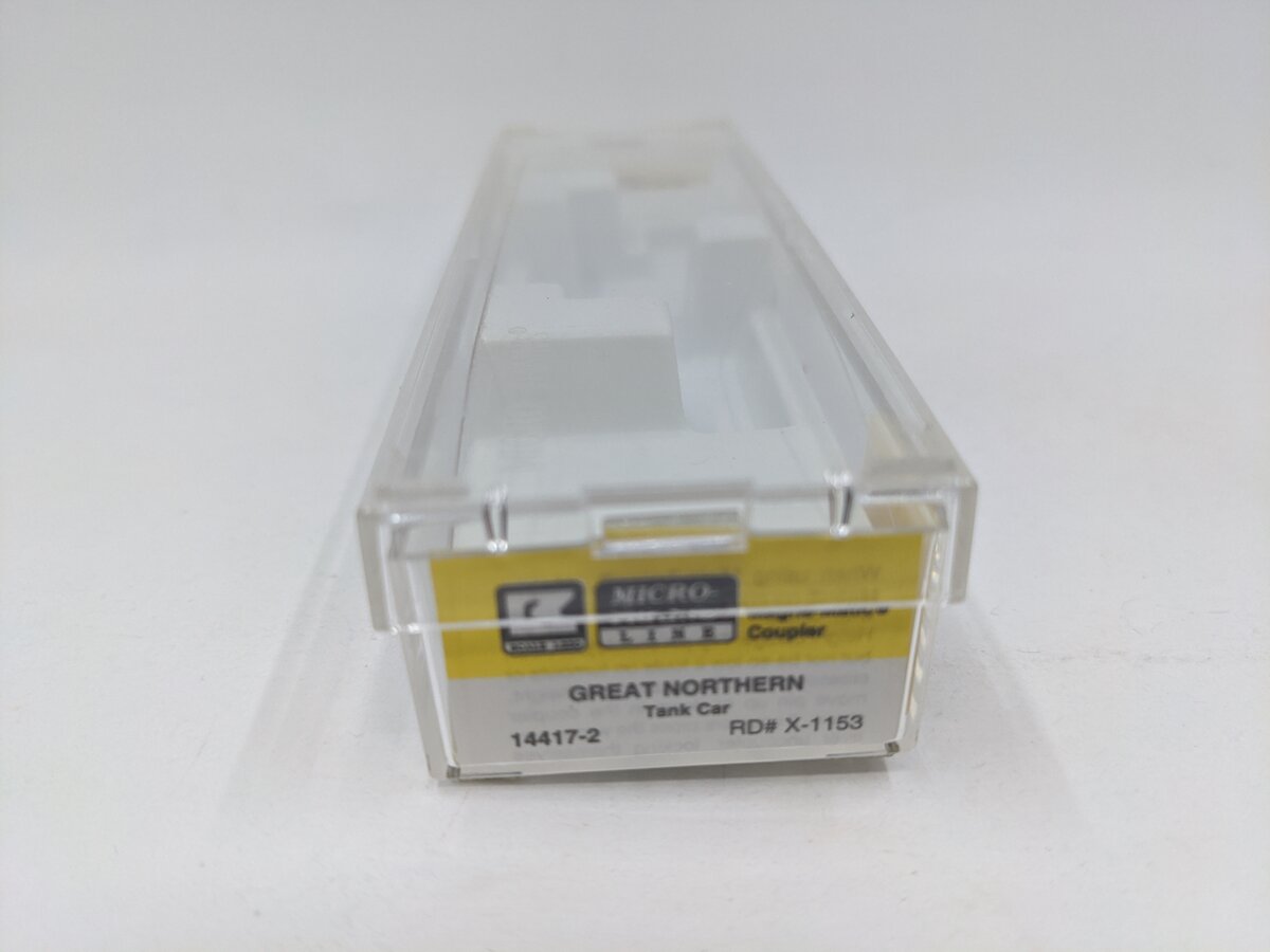 Micro-Trains 14417-2 Z Scale Great Northern 39" Dome Tank Car #X-1153 LN/Box