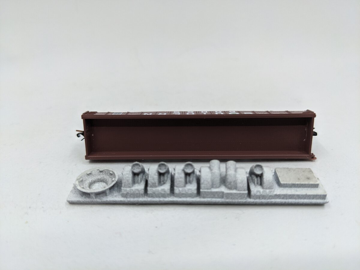 Micro-Trains 52200371 Z Southern 50' Fishbelly Side Gondola w/Load #60065  EX/Box