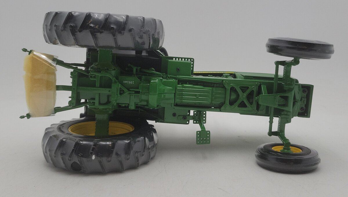 Precision Classics 15700 1:16 Scale Diecast 4440 John Deere Tractor EX/Box
