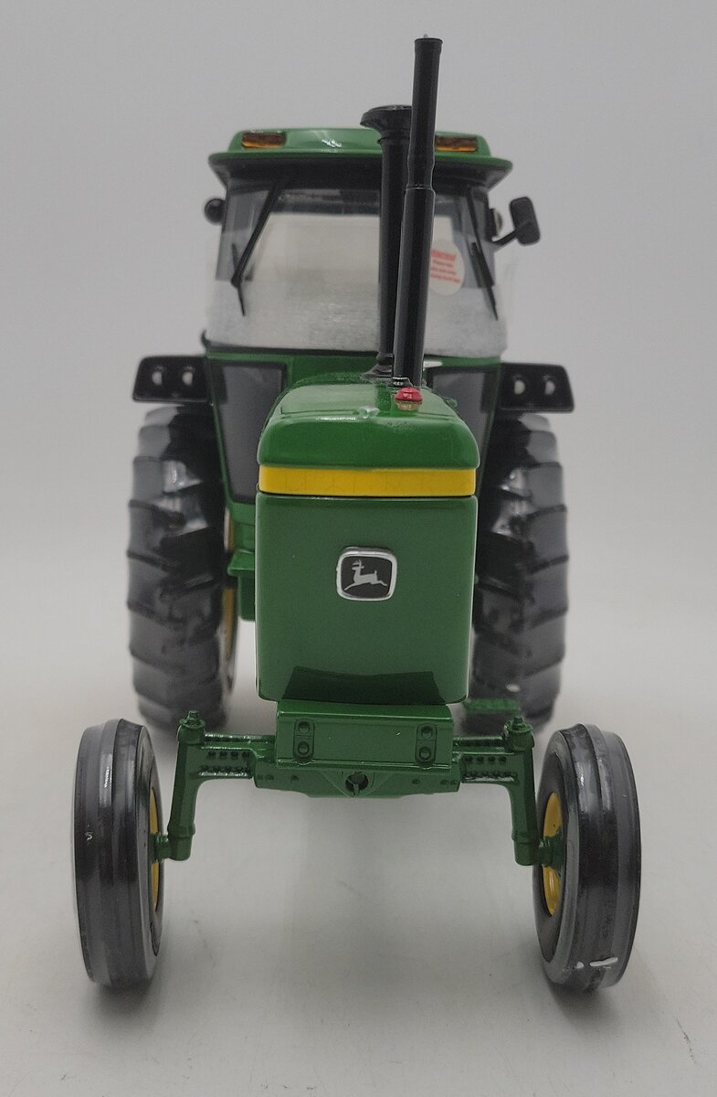 Precision Classics 15700 1:16 Scale Diecast 4440 John Deere Tractor EX/Box