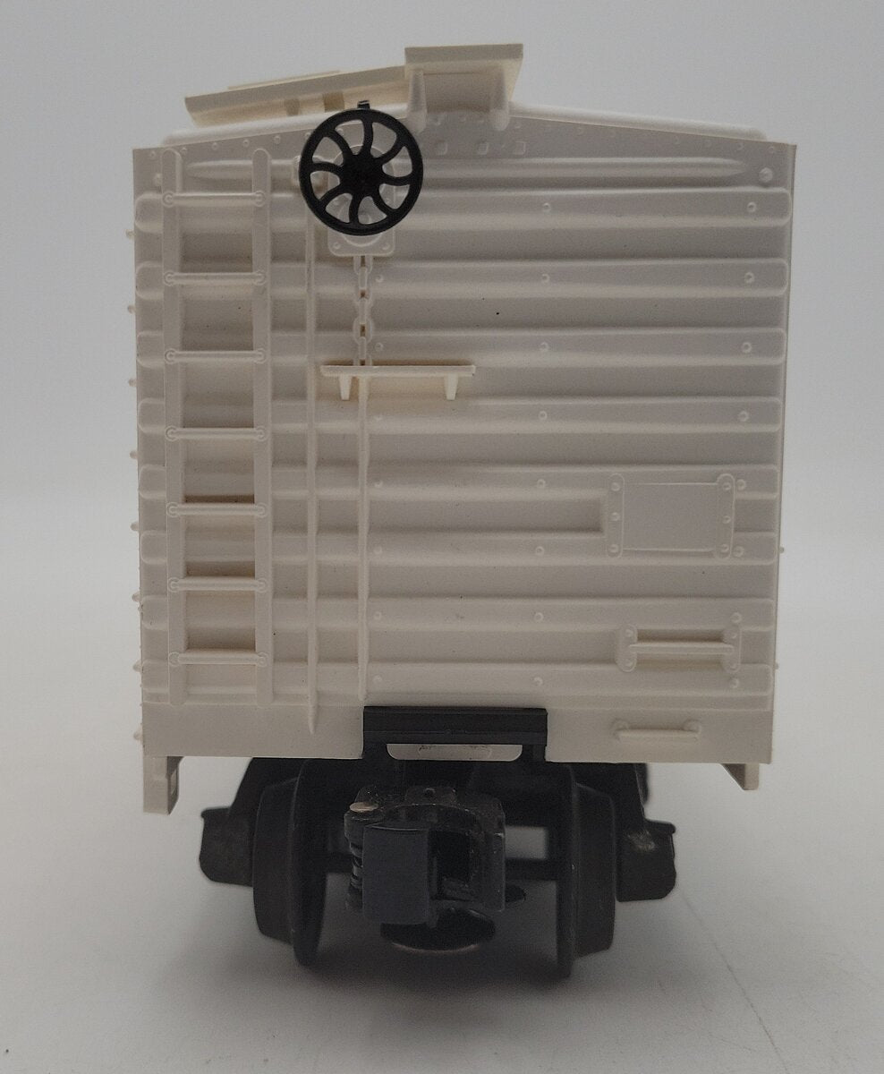 Lionel 6-9802 O Gauge Miller High Life Reefer Car #9802 VG/Box