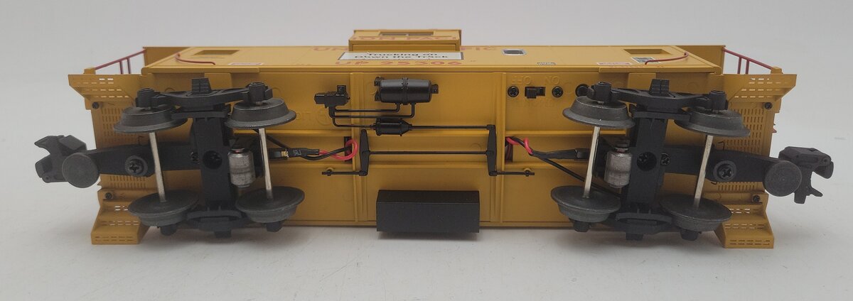 Lionel 6-17630 Union Pacific Extended Vision Caboose #25306 LN/Box