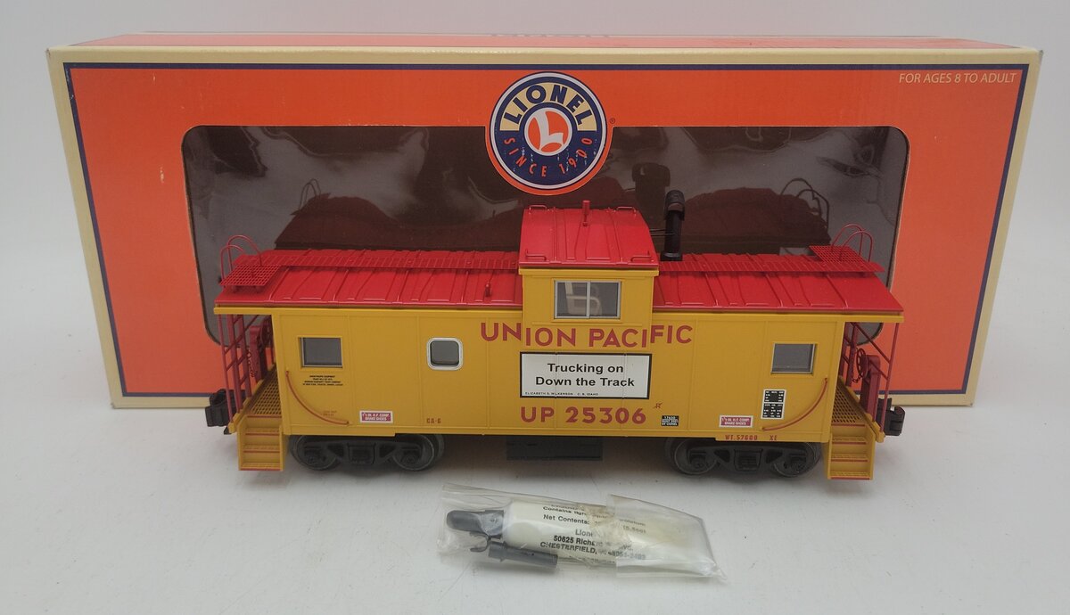Lionel 6-17630 Union Pacific Extended Vision Caboose #25306 LN/Box