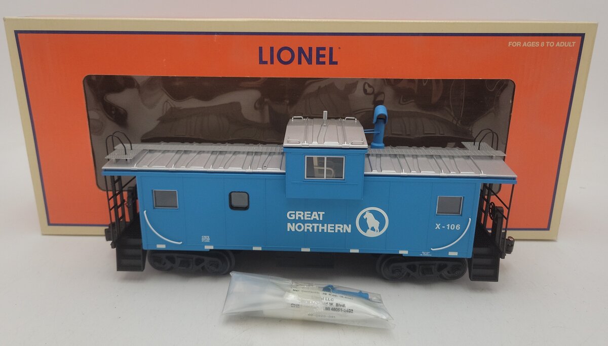 Lionel 6-17672 Great Northern Extended Vision Caboose EX/Box