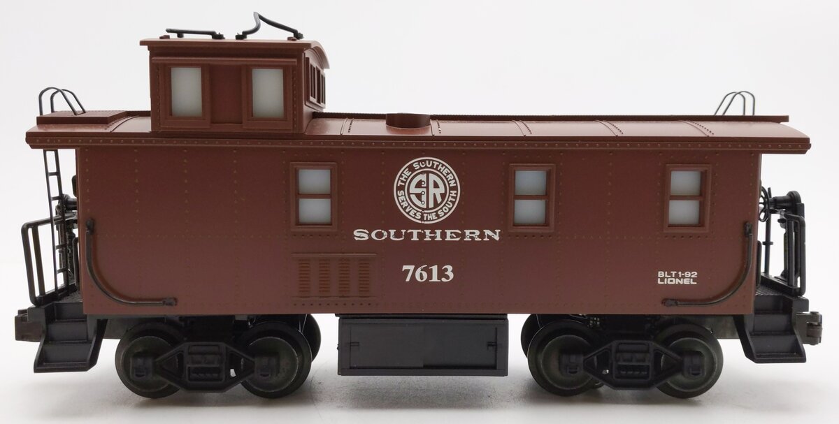 Lionel 6-17613 O Gauge Southern Steelside Caboose w/ Smoke #7613 EX/Box