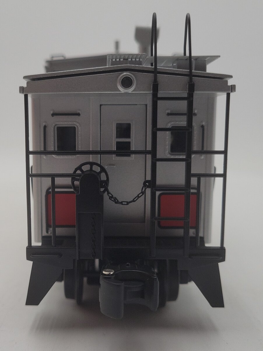 Lionel 6-17658 O Gauge Burlington Lighted Extended Vision Caboose #13611 EX/Box