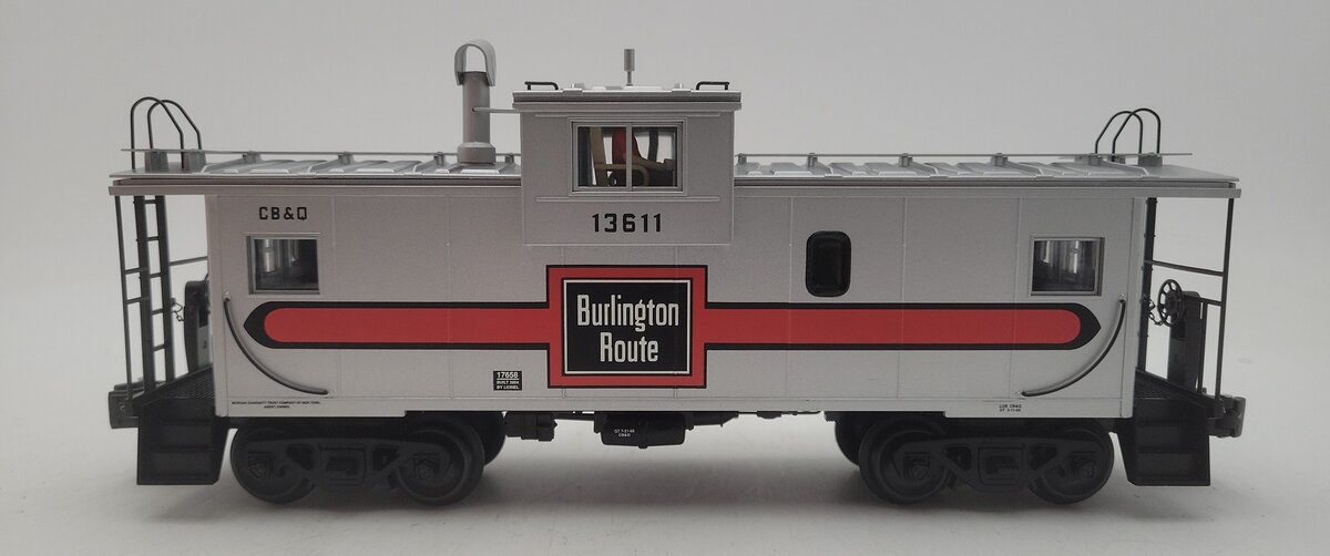 Lionel 6-17658 O Gauge Burlington Lighted Extended Vision Caboose #13611 EX/Box