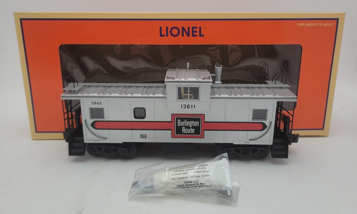 Lionel 6-17658 O Gauge Burlington Lighted Extended Vision Caboose #13611 EX/Box