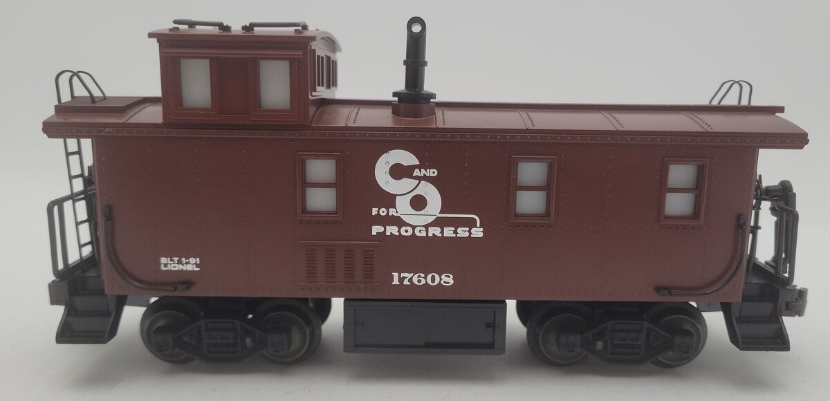 Lionel 6-17608 O Gauge Chessie Steelside Square Window Caboose #17608 w/ Smoke EX/Box