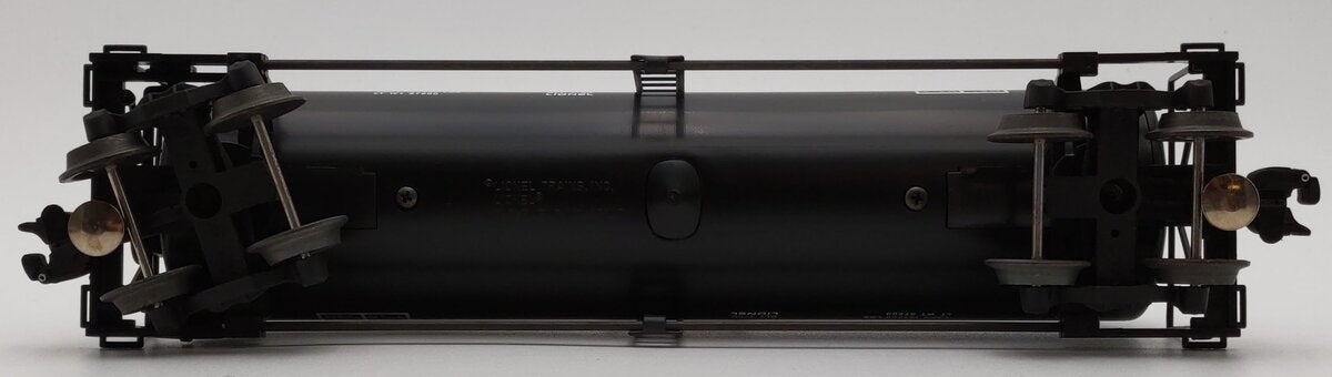 Lionel 6-17900 O Gauge Santa Fe Unibody Single Dome Tank Car #17900 EX/Box