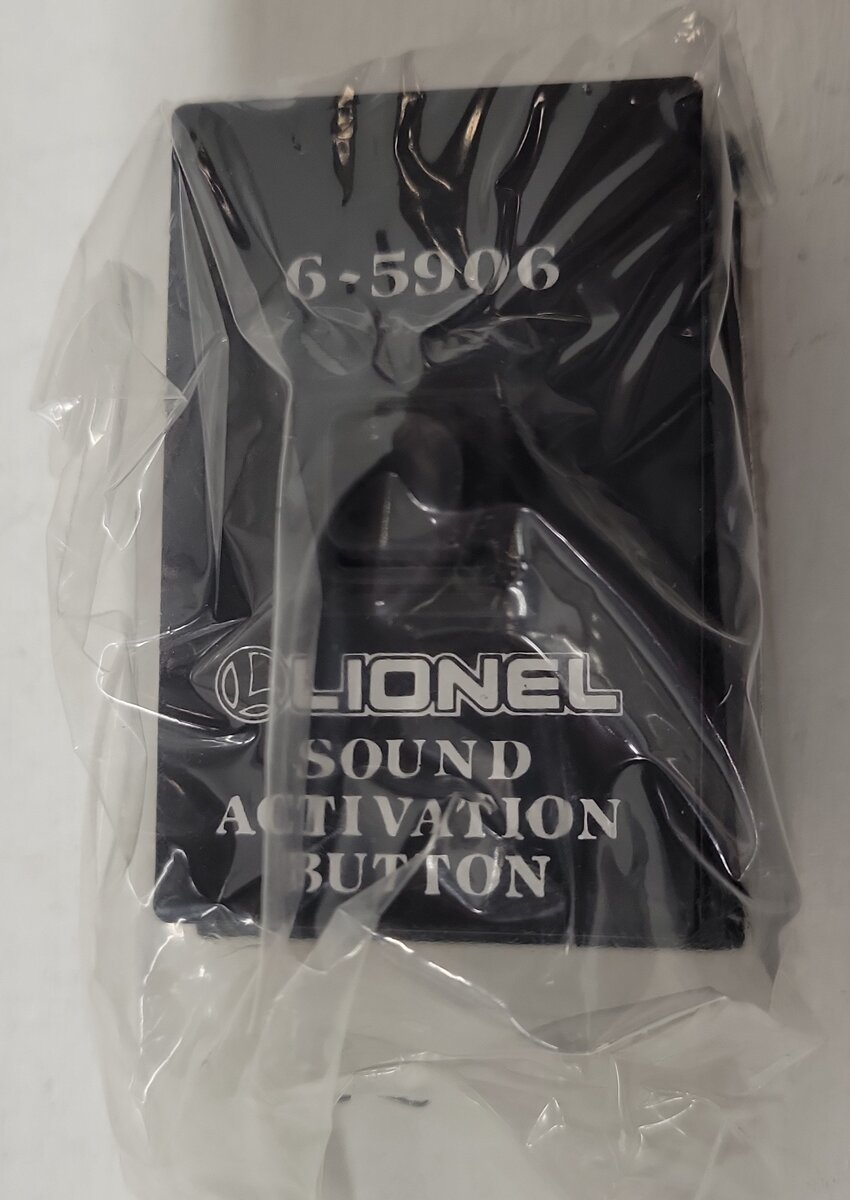 Lionel 6-11711 O Santa Fe F-3 ABA Diesel Locomotive Set with RS EX/Box