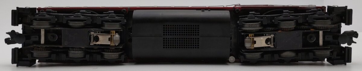 Lionel 6-18217 O Gauge Custom Painted Electro-Motive Diesel Locomotive #2000/Box