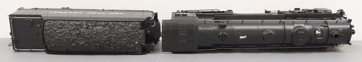 Lionel 6-18005 O NYC 4-6-4 700E Hudson Steam & Tender #5340 w/ Display Case EX/Box
