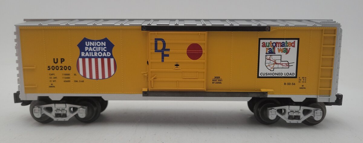 Lionel 6-39209 O Gauge Union Pacific Railroad Boxcar #500200 LN/Box