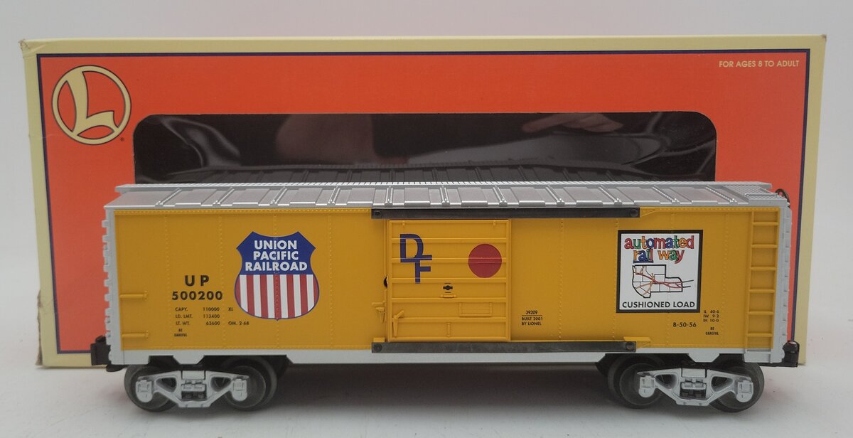 Lionel 6-39209 O Gauge Union Pacific Railroad Boxcar #500200 LN/Box