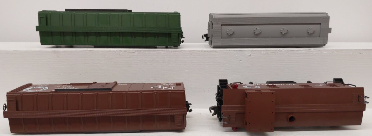 Lionel 6-11977 Northern Pacific Freight Cars 4-Pack EX/Box
